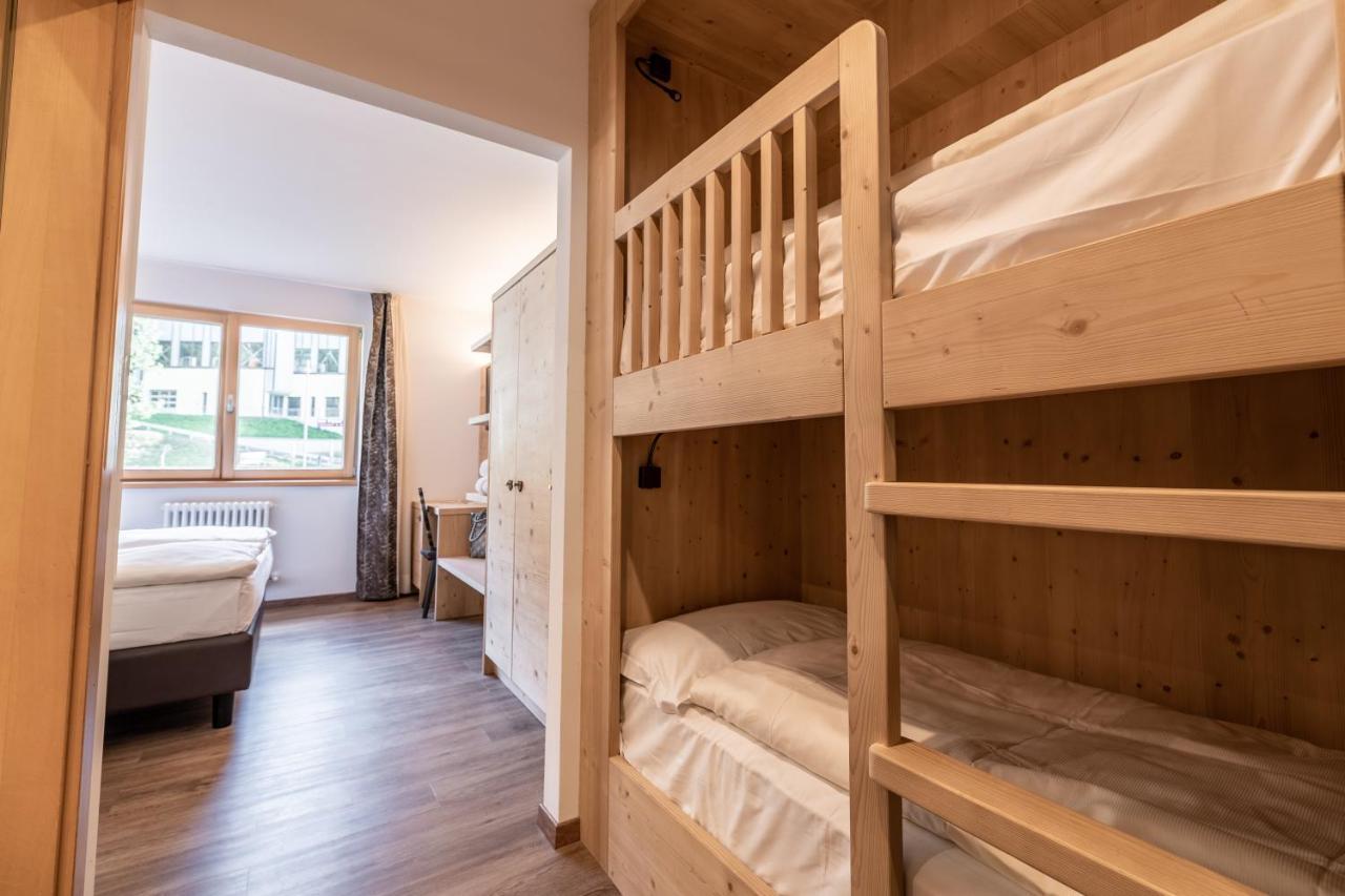 Ravelli Sporting Hotel Mezzana  Kültér fotó