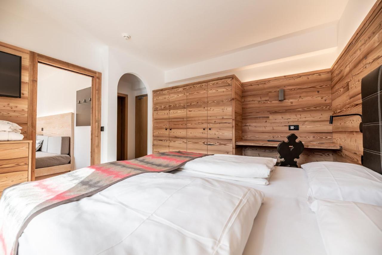 Ravelli Sporting Hotel Mezzana  Kültér fotó